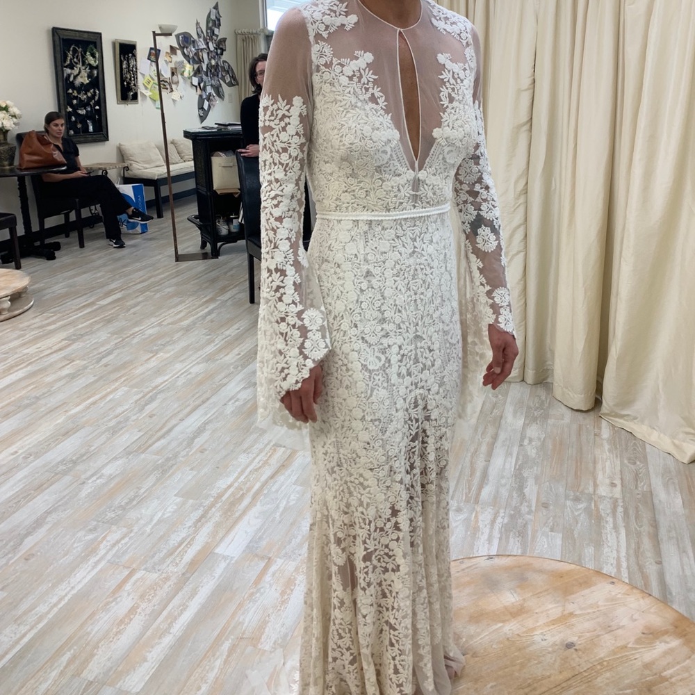 Rue de Seine wedding gown